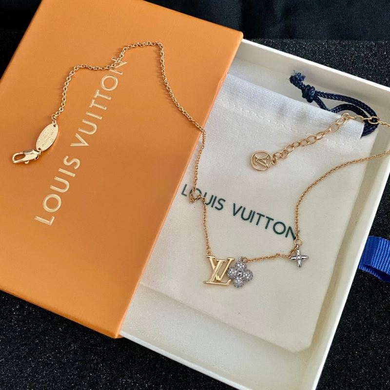 Louis Vuitton Necklaces